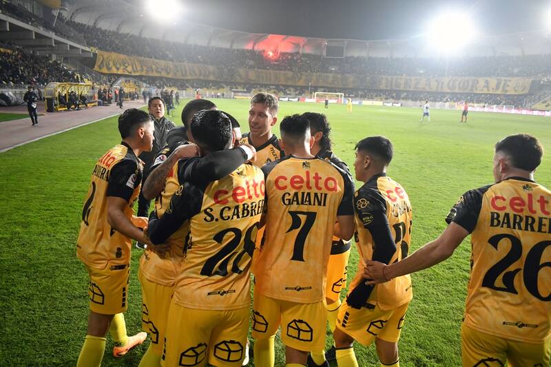 podría cerrar como puntero la primera rueda si vence a Palestino. (Foto: Aton)