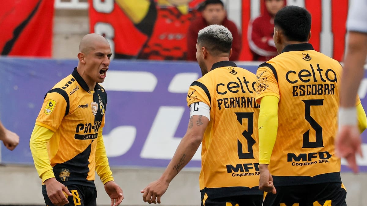 En una guerra de goles, Coquimbo Unido sale victorioso ante Deportes Limache