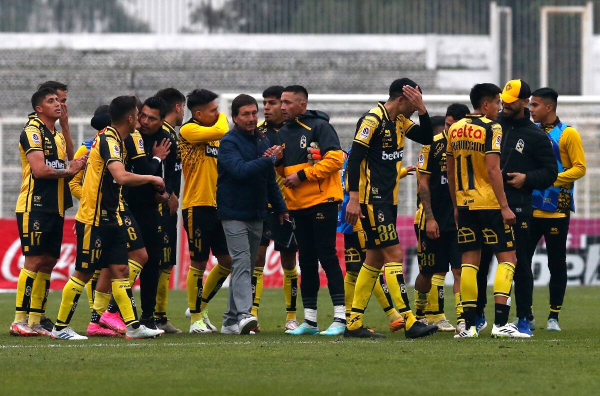 Respira Colo Colo: Coquimbo Unido no va más por Leandro Benegas y firma a delantero de Huachipato