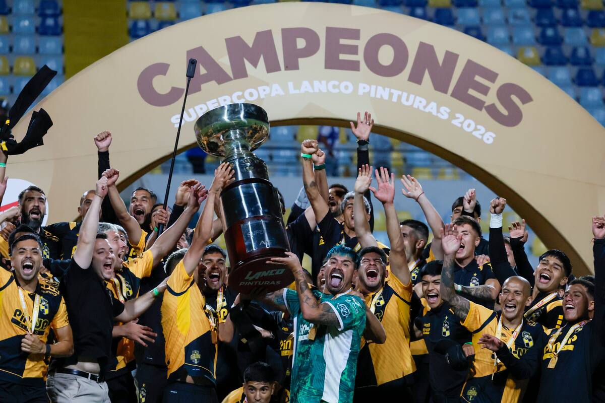 El club se coronó como supercampeón de Chile. Foto: Agencia Aton.