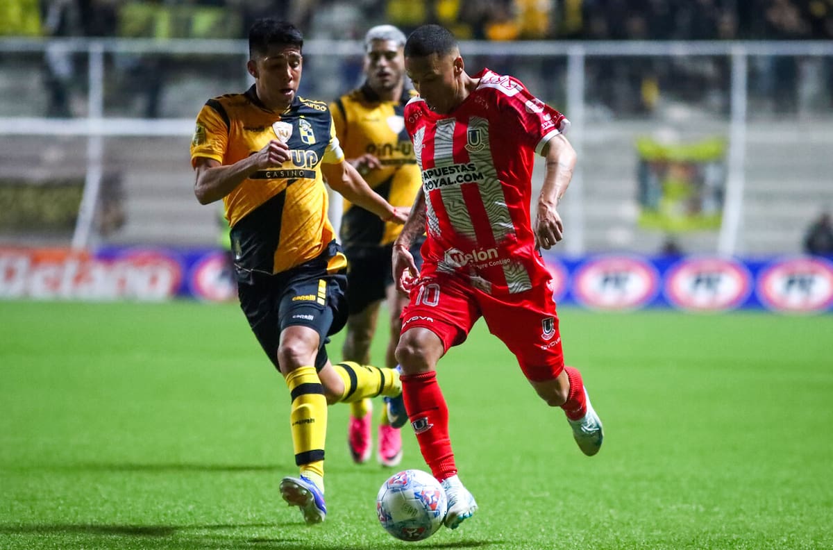 Coquimbo Unido da el primer golpe y consigue triunfazo sobre Calera en semifinales de Copa de la Liga