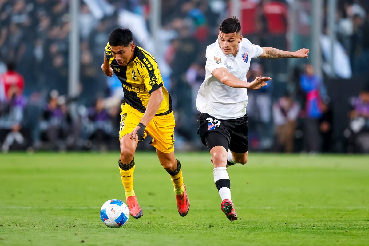 Dos clubes con diferentes historiales financieros y con presupuestos abismalmente distintos. Crédito: Photosport