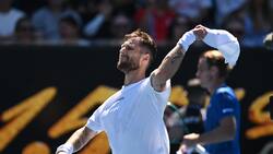 VIDEO | El infaltable show de Moutet: saque por debajo, pifias del público y pedido de disculpas