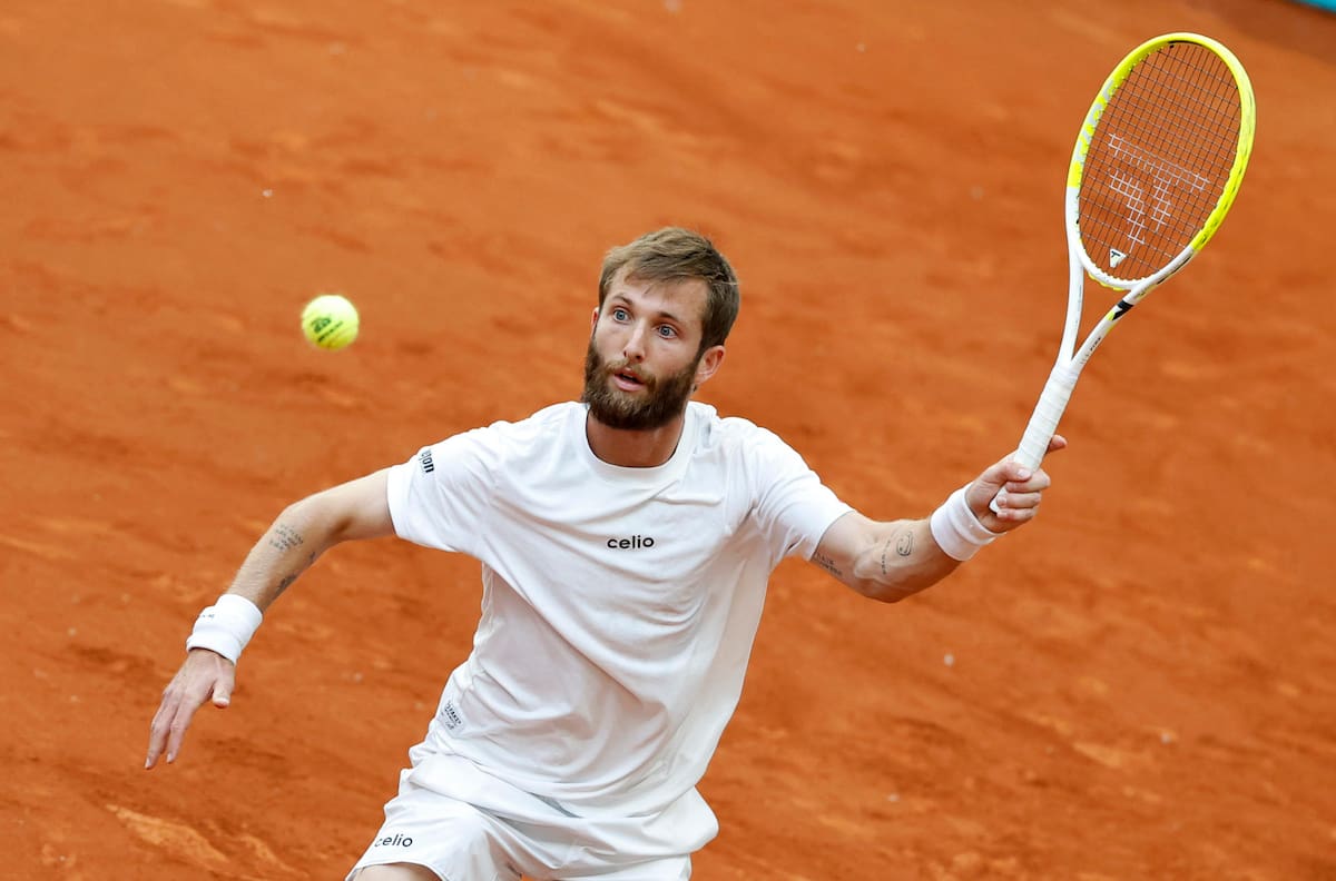 VIDEO | El show de Corentin Moutet en Madrid: sacó por abajo, lo pifiaron... y terminó perdiendo igual