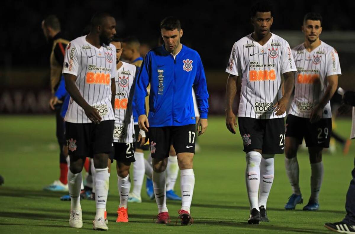 Escándalo en Brasil: Corinthians acusó a Palmeiras de incumplir protocolo sanitario