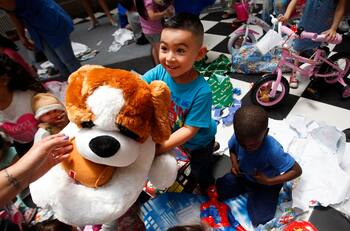 Bono Navidad 2020: chequea el monto, fecha y si recibes el aguinaldo navideño