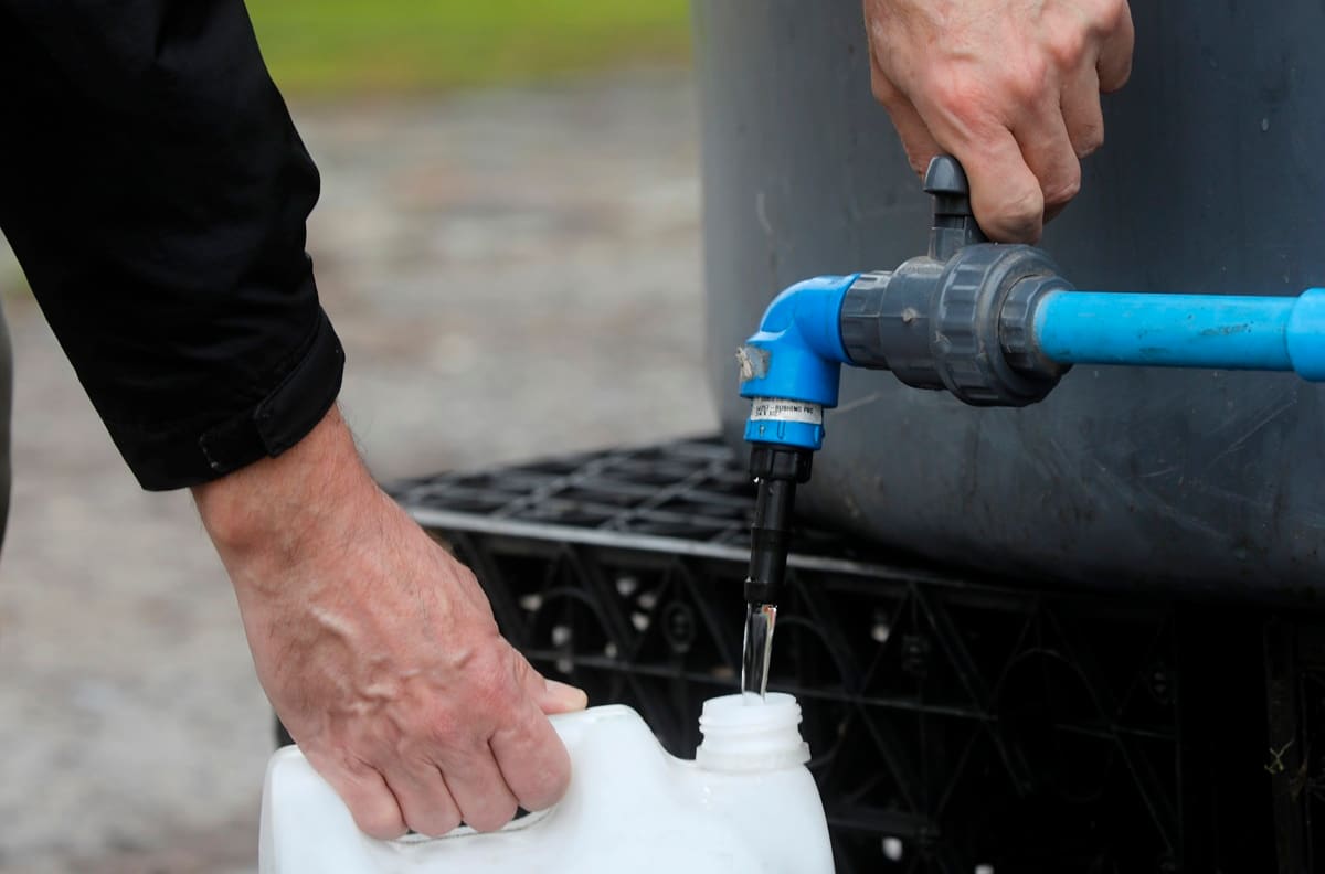 Aguas Andinas confirma corte de agua en la RM para este miércoles: estas comunas no tendrán suministro por hasta 8 horas