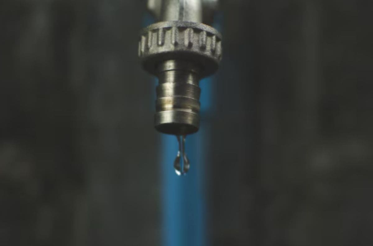 Aguas Andinas anunció corte de agua para HOY en la RM: Estas comunas se verán afectadas por hasta 12 horas