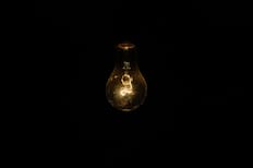Corte de luz masivo en la Región Metropolitana: 21.607 clientes continúan sin servicio