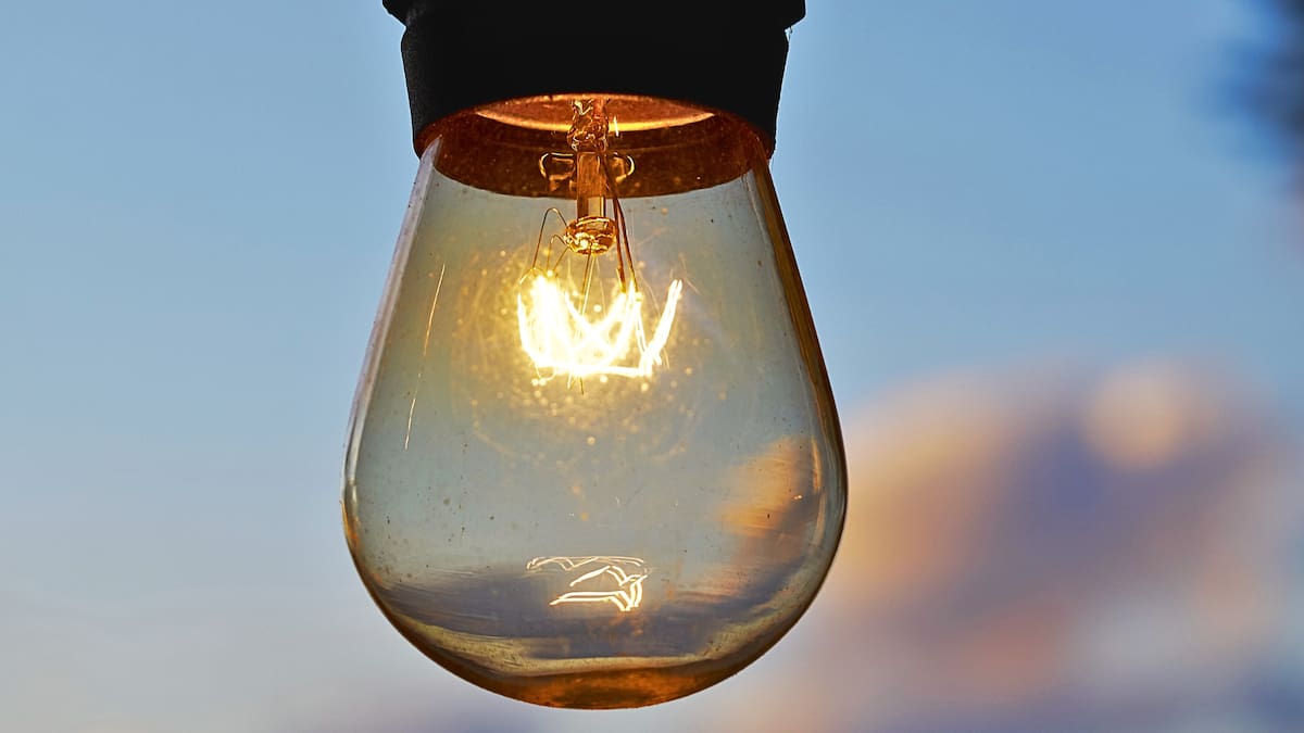 Enel anuncia corte de luz en la Región Metropolitana para este domingo: Afectará a sectores de más de dos comunas