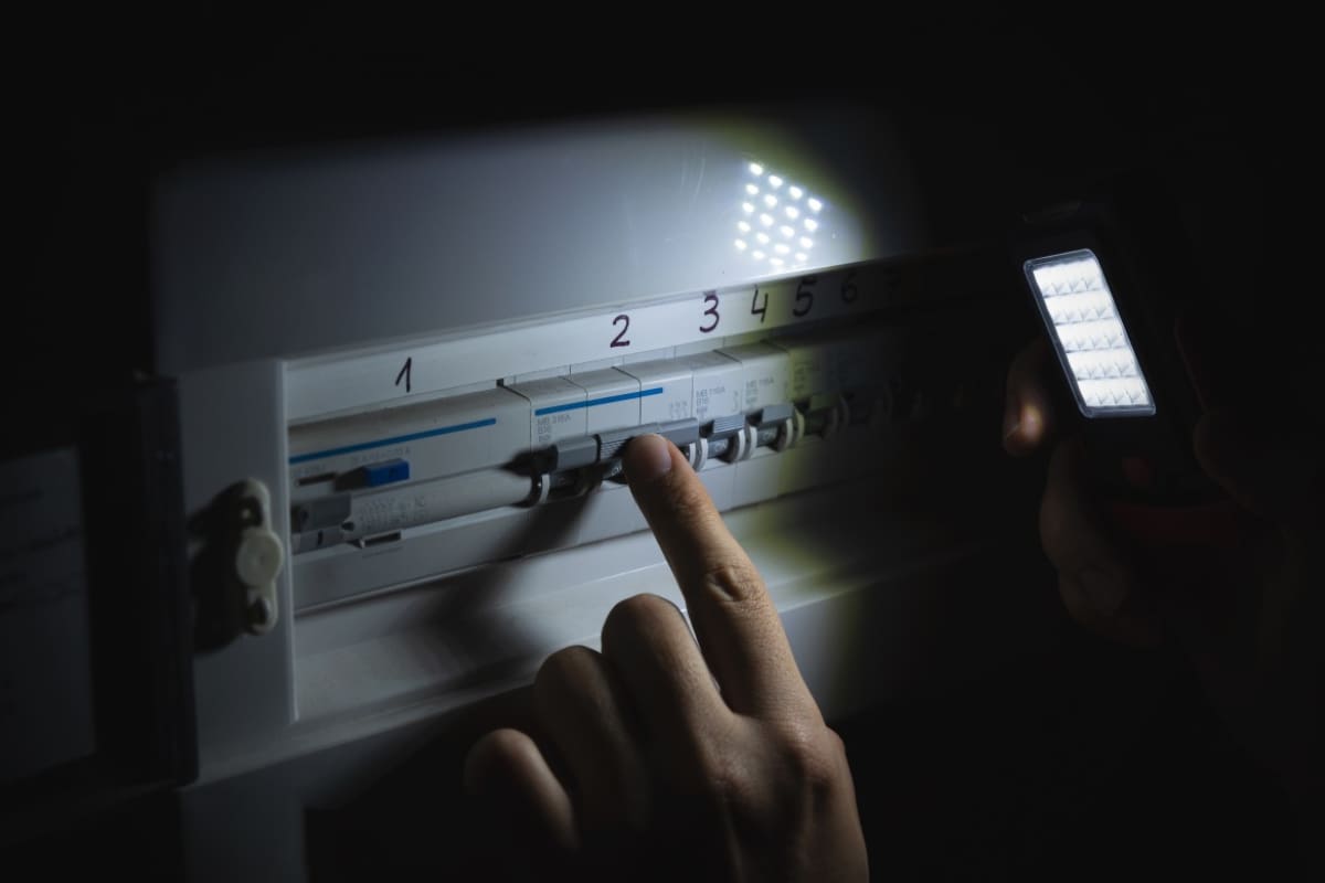 Enel informa interrupciones en cuatro comunas.