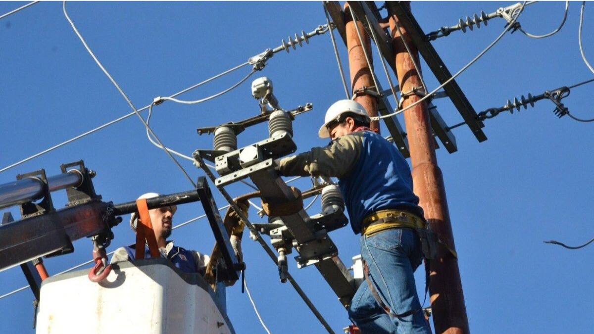 Enel confirma que Peñalolén, Las Condes y tres comunas más de la RM tendrán corte de luz este martes