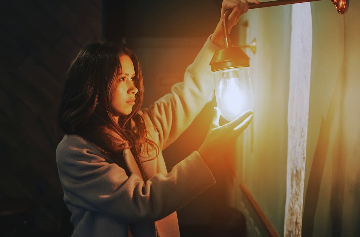 Cortes de luz este lunes 27 de abril en Santiago: un sector estará sin suministro por hasta 8 horas