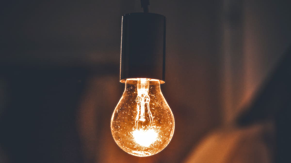 Enel anuncia corte de luz en importante comuna de la Región Metropolitana para este sábado: durará hasta 7 horas