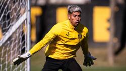 ¿Dónde ver el debut de Brayan Cortés? Hora y quién transmite Peñarol vs Nacional