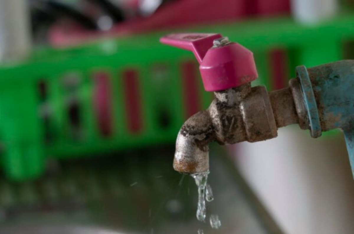 Durará hasta 11 horas: Corte de agua en la RM afectará a dos comunas este martes