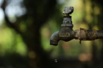 Aguas Andinas confirmó cortes de agua para este 25 de noviembre: Estos sectores de 4 comunas se verán afectados