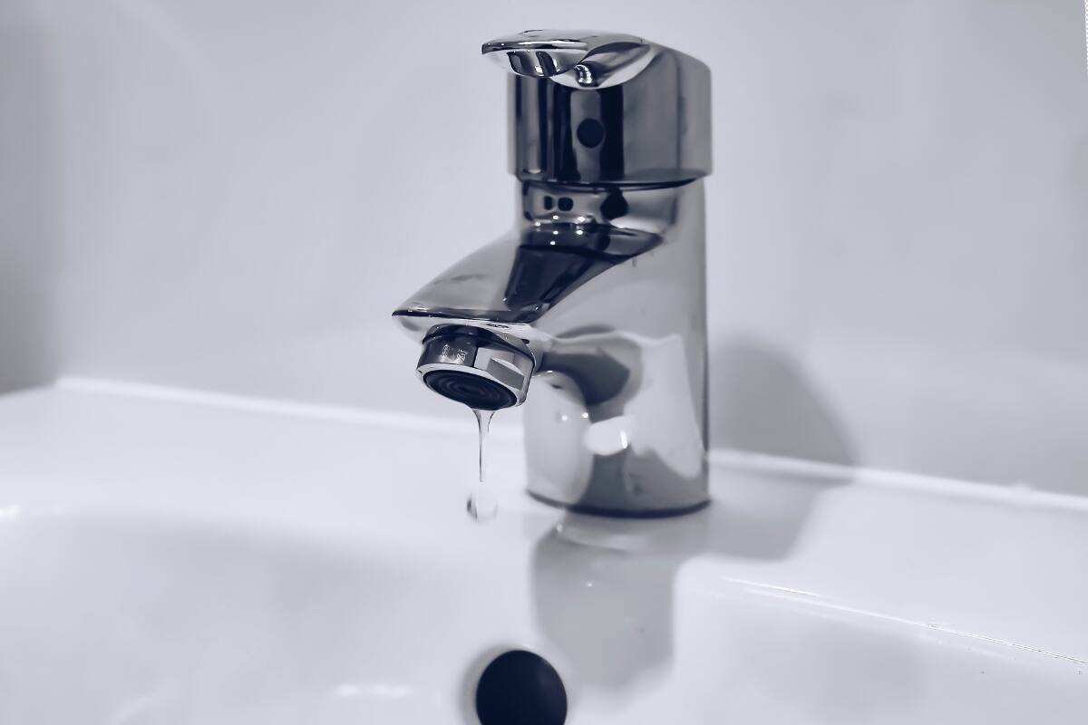 La medida se debe, de acuerdo a lo señalado por la compañía, a obras de modernización y mantenimiento de la red hídrica capitalina. Créditos: Unsplash.