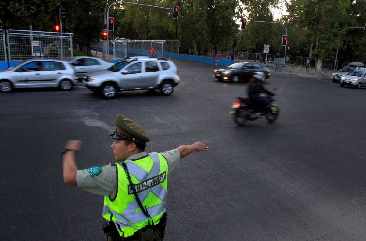 ¿Cuáles son los cortes de calle y desvíos de tránsito este domingo por la Maratón de Santiago 2023?