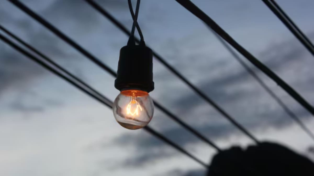 Enel confirma cortes de luz en diez comunas de la RM para este miércoles 17 de diciembre