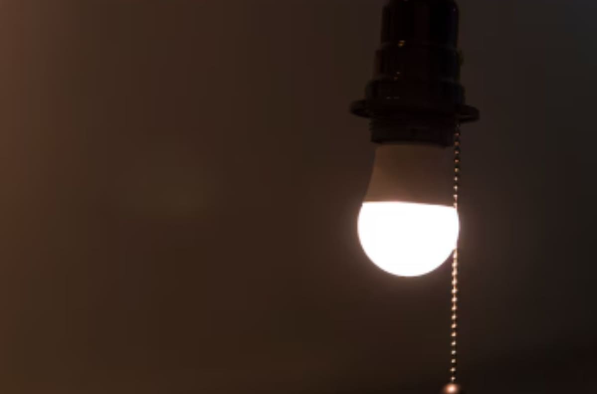 9 comunas de la Región Metropolitana tendrán cortes de luz este viernes 27 de febrero