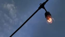 Enel anuncia cortes de luz para este lunes 1 de diciembre: Siete comunas de la RM se verán afectadas