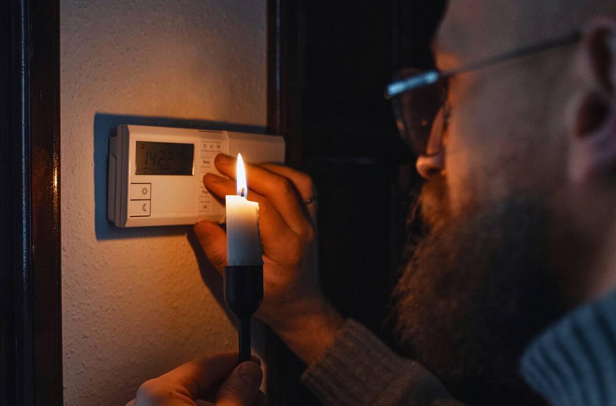 Enel anuncia cortes de luz en dos comunas de la Región Metropolitana para este jueves 11 de junio