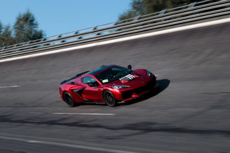 El deportivo estadounidense registró velocidades superiores a 370 km/h