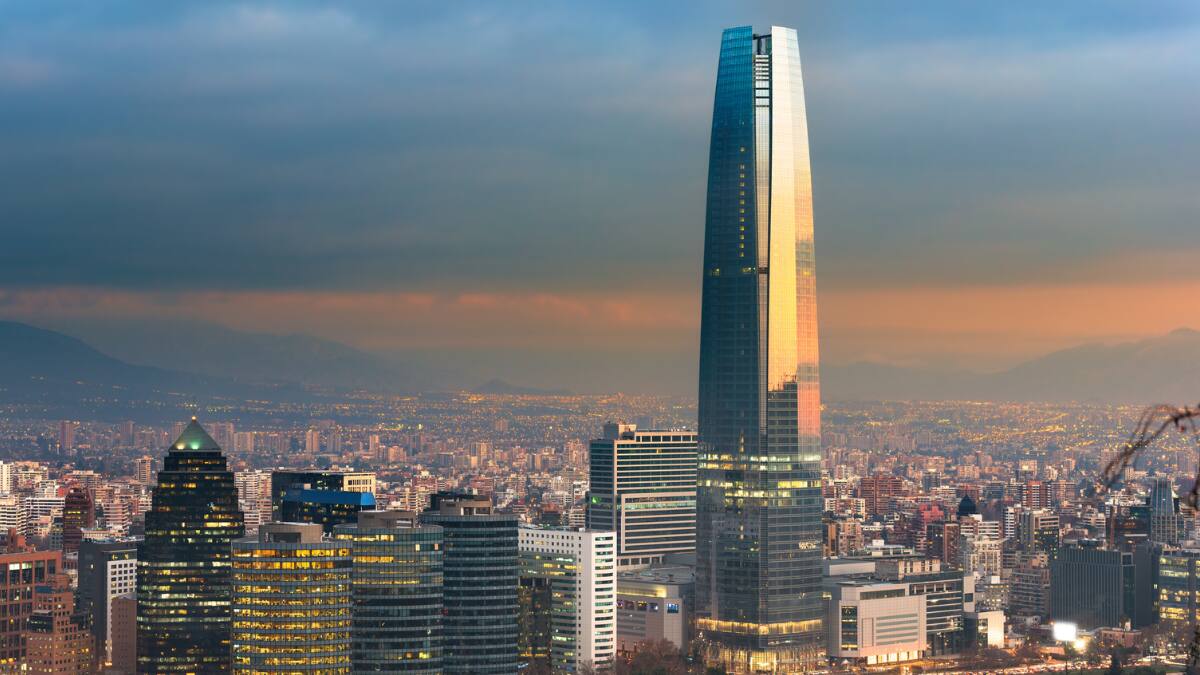 Costanera Center comienza con la venta de oficinas premium en los niveles más altos del rascacielos