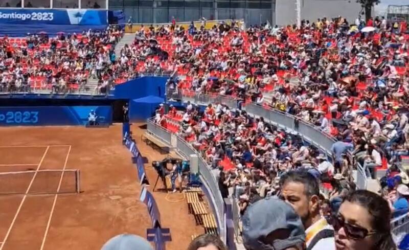 del Estadio Nacional presenta una alta convocatoria. Foto: Captura.