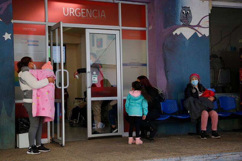 Revisa los síntomas del Covid-19 y de la influenza. Créditos: ATON