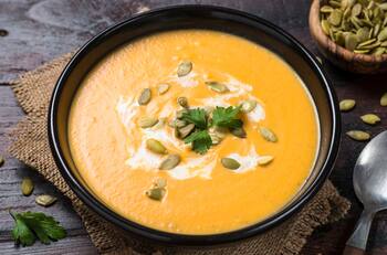 Perfecta para los días lluvias y frío: Esta es la fácil y rápida receta de crema de zapallo