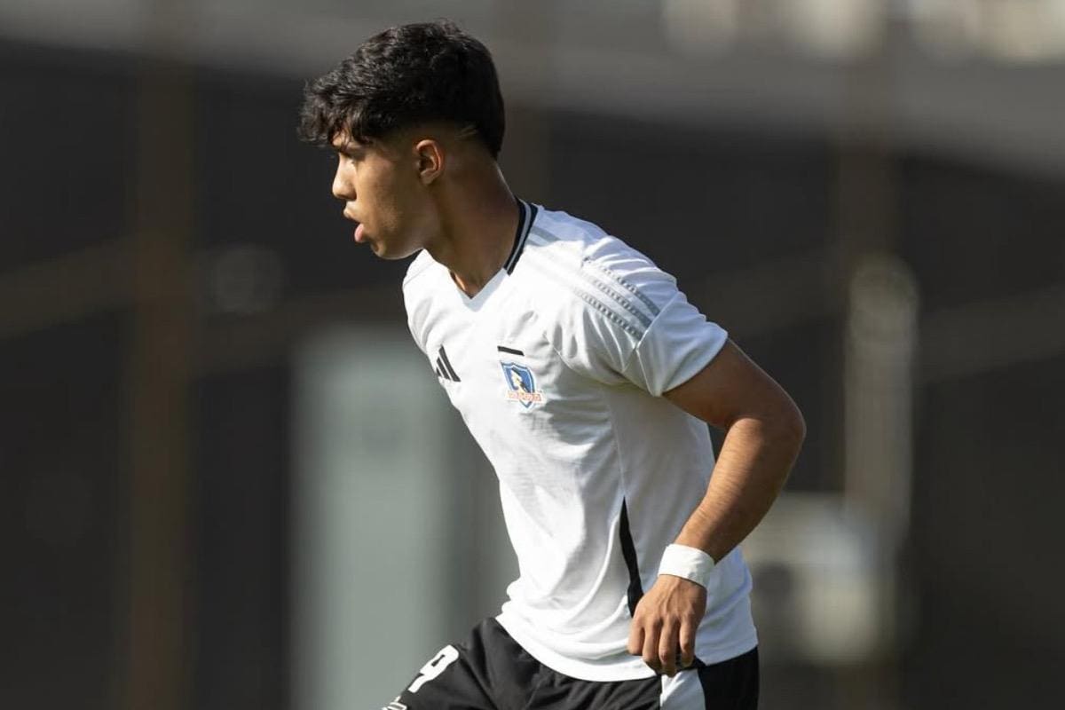 El delantero en su paso por la Proyección de Colo-Colo.