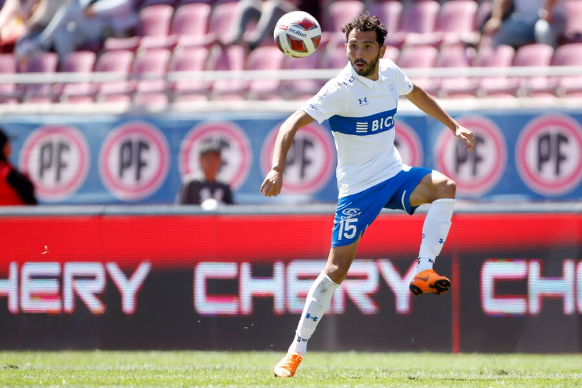 Cristián Cuevas continúa en los Cruzados. Foto: Agencia Aton.