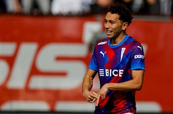 Cristián Cuevas se perderá el debut de la UC en el Claro Arena tras resolución del Tribunal de Disciplina