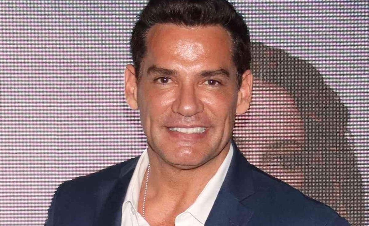 El actor brindó apoyo a Sammis Reyes.