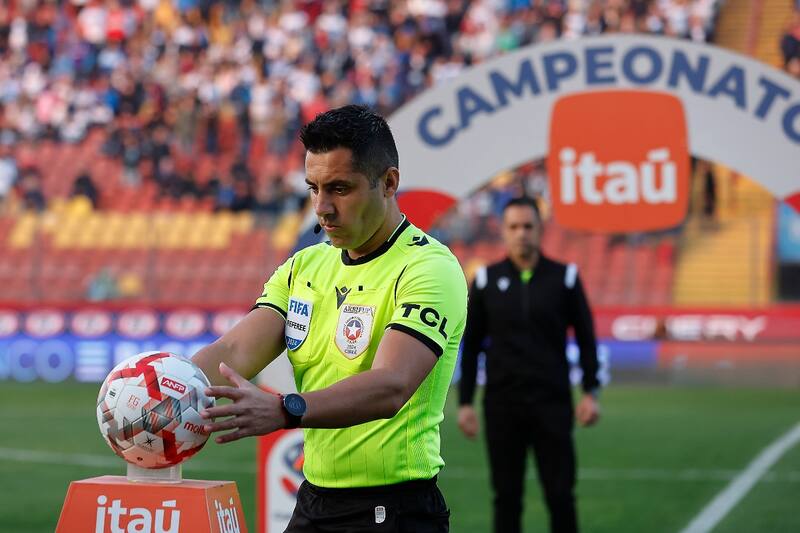 será el árbitro del Superclásico.