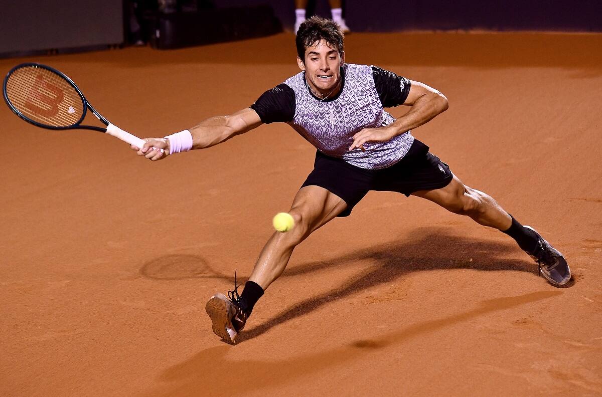 Cristian Garin va por las semifinales de Estoril: ¿A qué hora juega este viernes?
