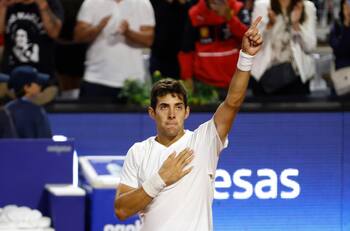 Un encendido Cristian Garin se metió en semifinales en México y Tomás Barrios no pudo en Paraguay