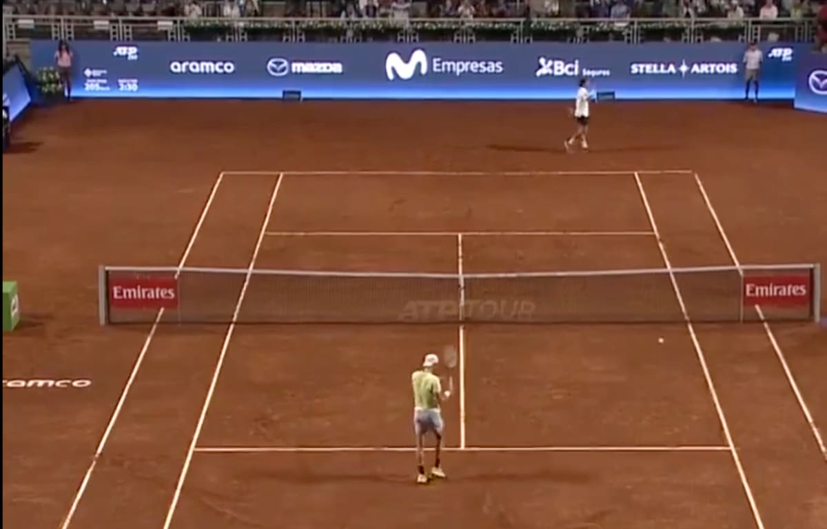 Así relató la transmisión internacional el match point de Gago en el Chile Open.