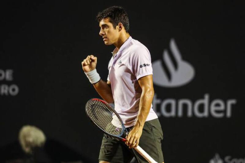 avanzó a segunda ronda en el Challenger de Tampere