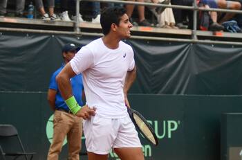 Cristian Garin deja escapar sus chances y cae ante Pedro Martínez en la primera ronda del ATP 500 de Río