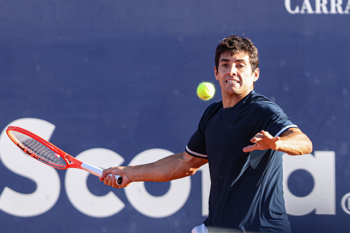 El número dos de Chile no pudo jugar ante Nico Jarry, pero avanzó a la final de las clasificaciones del Masters 1000 de Madrid.