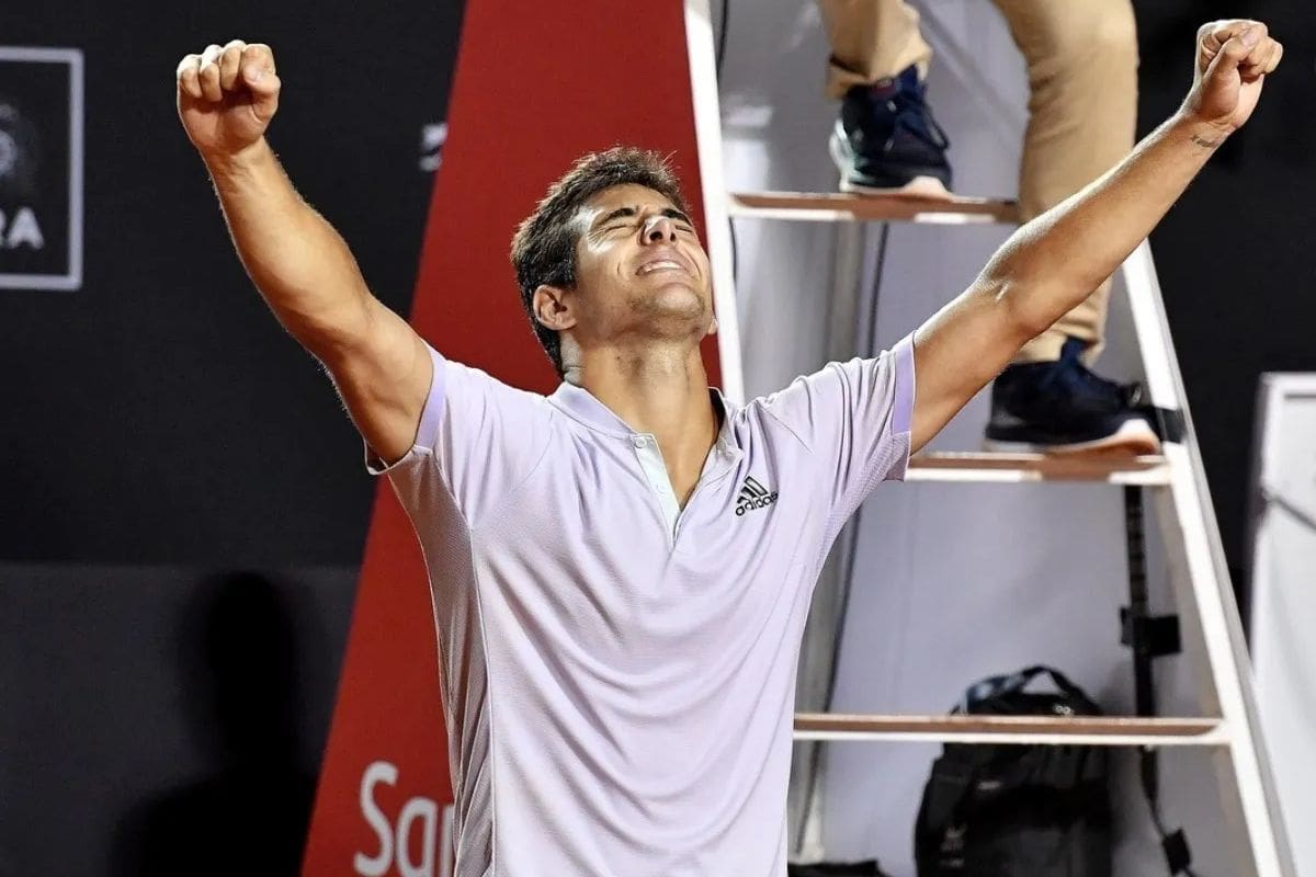 celebrando su título en Río en 2020. Foto: Fotojump.