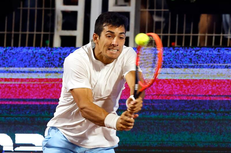Cristian Garin no pudo defender las semifinales en Houston y bajará puestos en el ránking ATP (Foto: Aton)