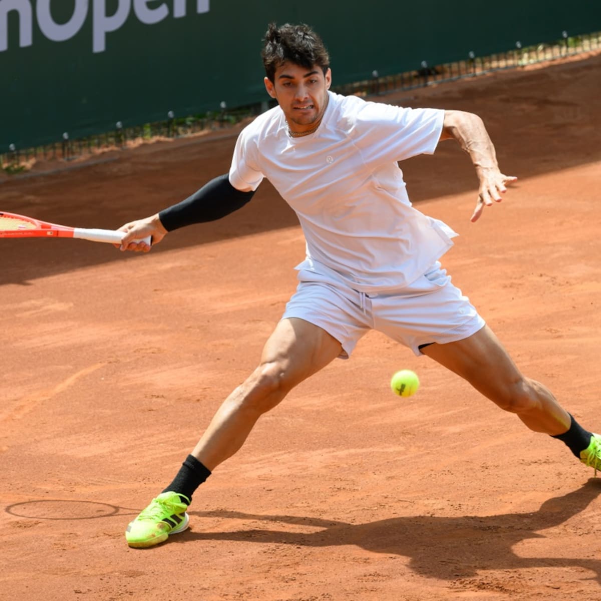 Cristian Garin no pudo en una enorme batalla y quedó fuera del Masters 1000 de Madrid