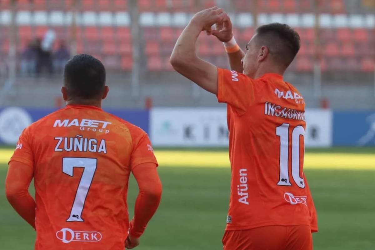 El delantero anotó en Cobreloa. Foto: Cobreloa.