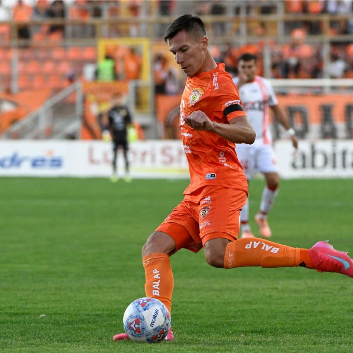 Incertidumbre en Calama: nadie sabe qué pasa con Gary Insaurralde en Cobreloa