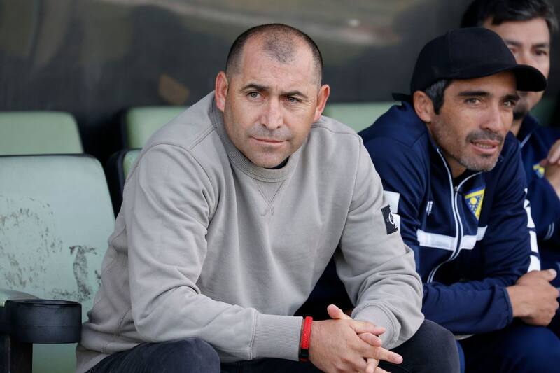 Cristián Muñoz está a una firma de ser el nuevo técnico de Universidad de Concepción
