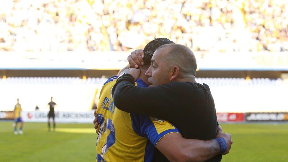 Nona Muñoz no duda: “Si me hubiera fijado solo en las estadísticas de Luis Rojas, no lo hubiera traído”